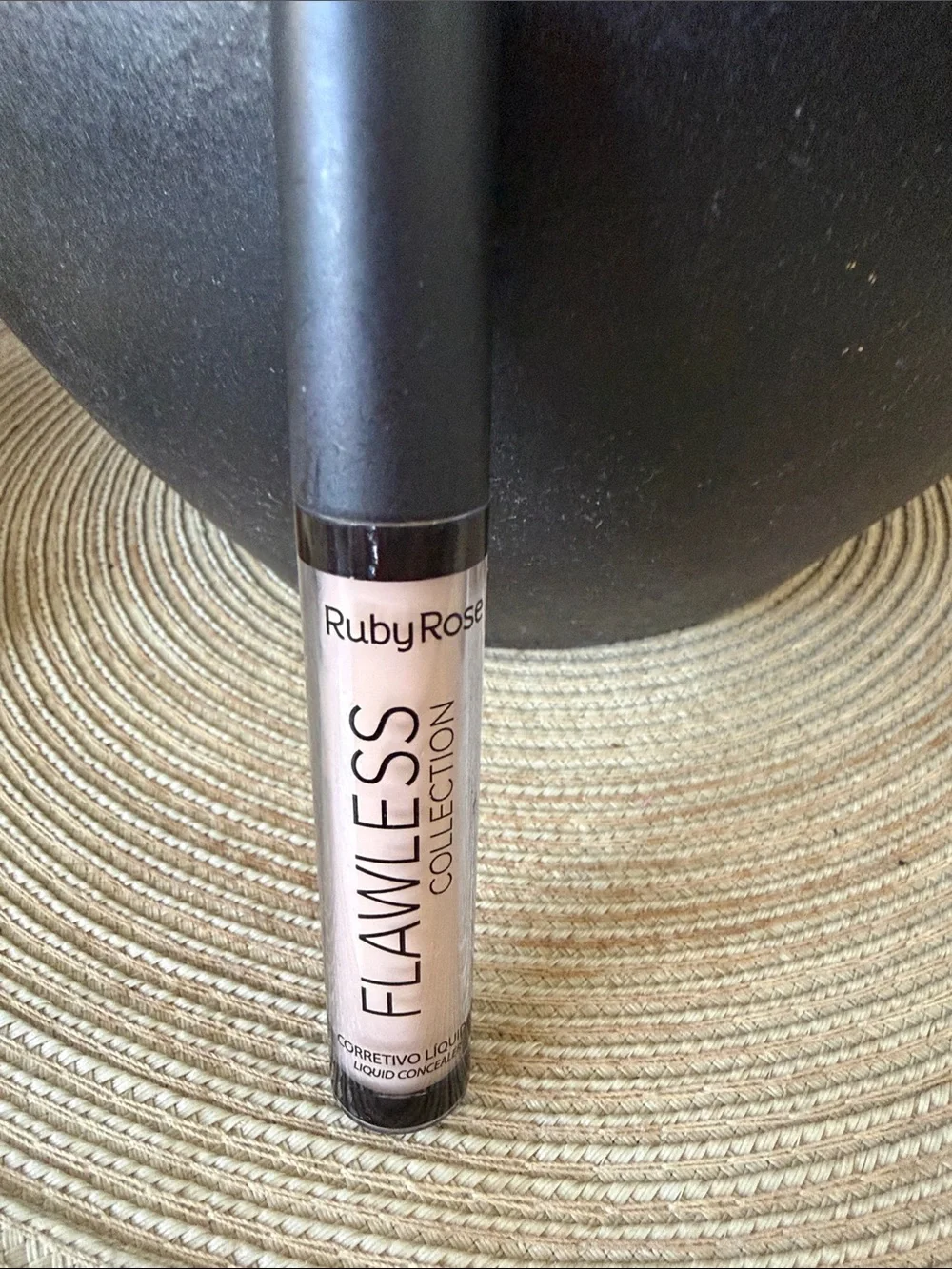 Ruby Rose Flawless Collection Liquid Concealer - Light Beige